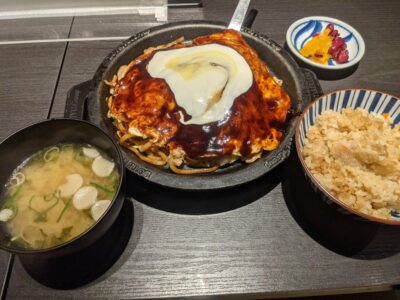 ぼでじゅうのお好み焼き定食